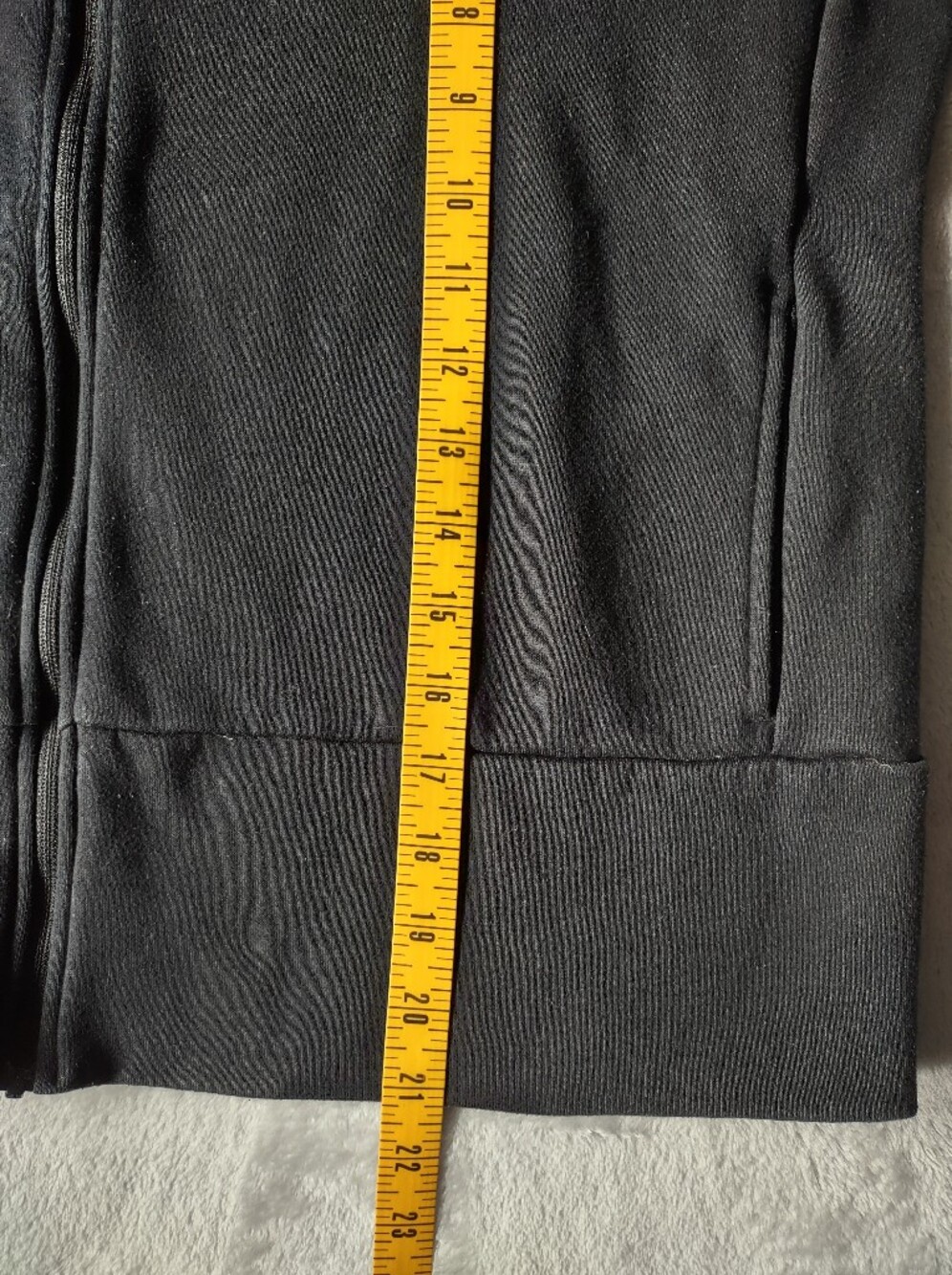 Nike Dri-FIT Women’s L Black Full Zip Hoodie Jacket Athletic Running Training - Picture 4 of 8